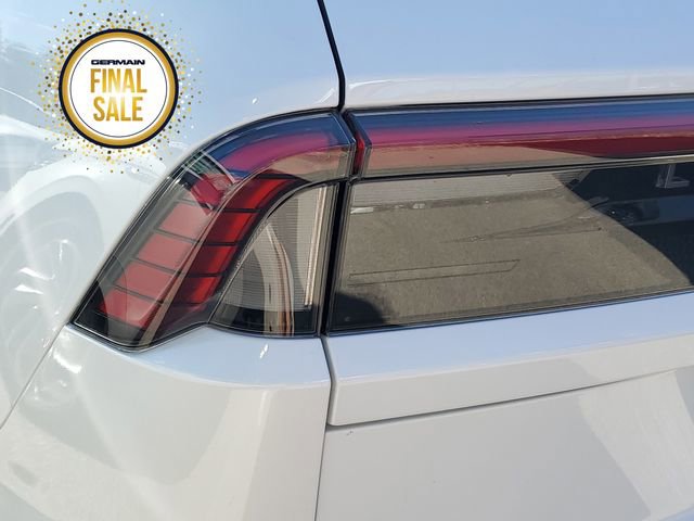 New 2025 Lincoln Navigator Reserve image 13