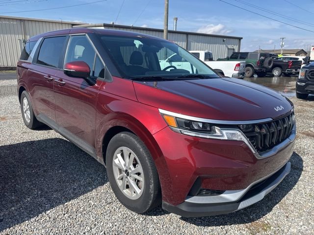 Used 2024 Kia Carnival LX image 3