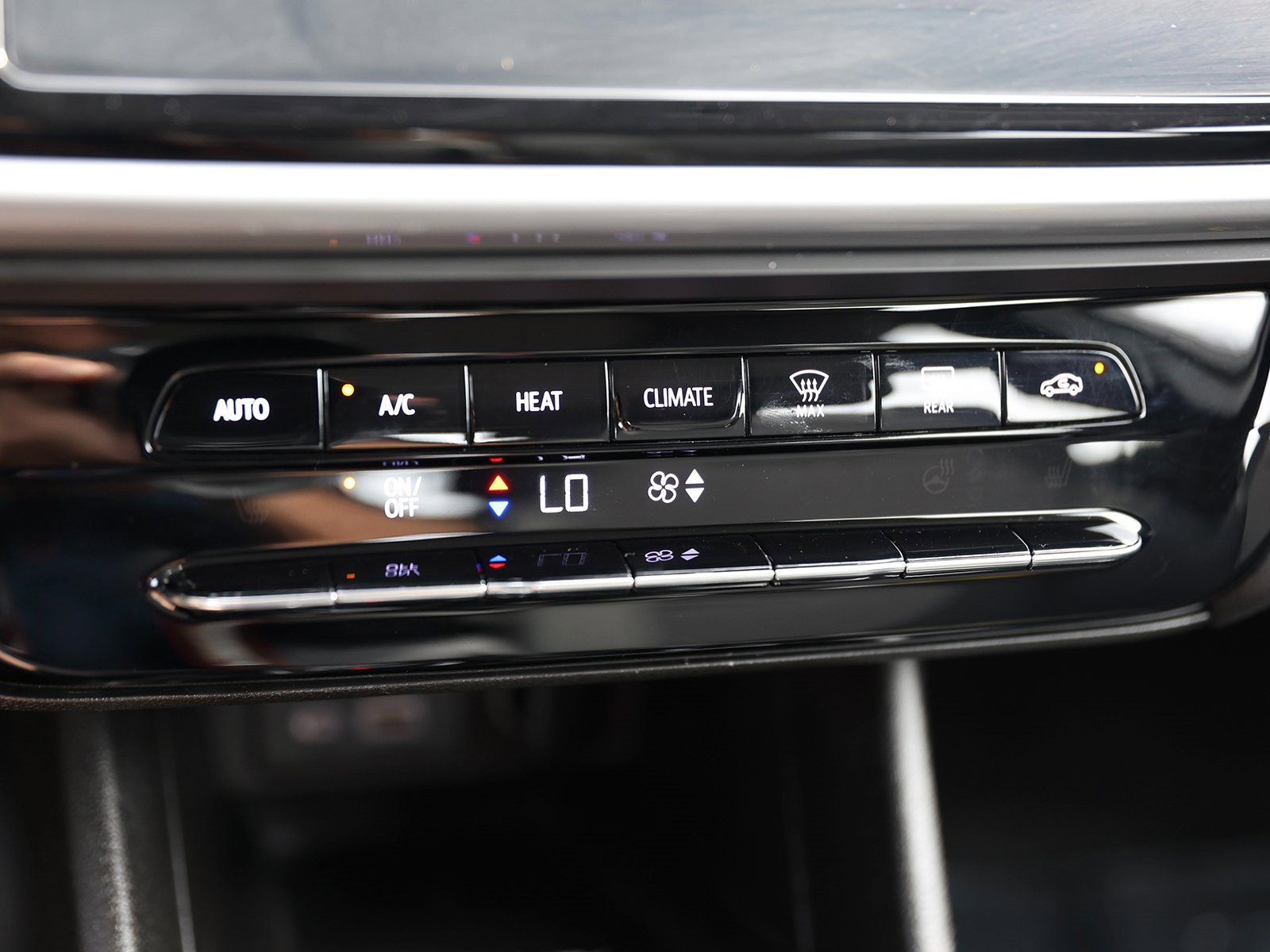 Certified 2022 Chevrolet Bolt EUV LT image 23