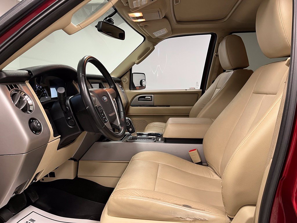 Used 2016 Ford Expedition EL Limited w/ Equipment Group 301A AWD/4WD image 23