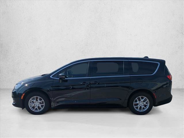 New 2026 Chrysler Voyager LX FWD image 5