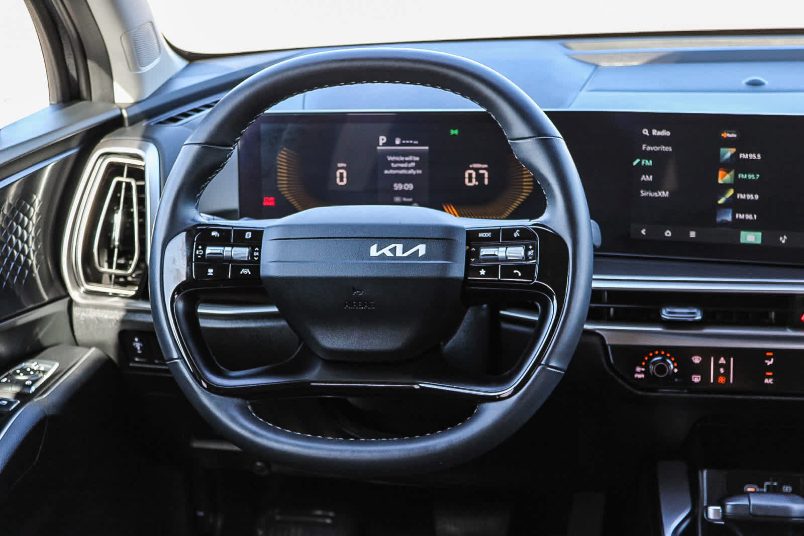 Used 2026 Kia Sorento LX FWD image 15