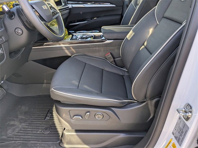 New 2026 Cadillac Escalade Luxury w/ Touring Package image 19
