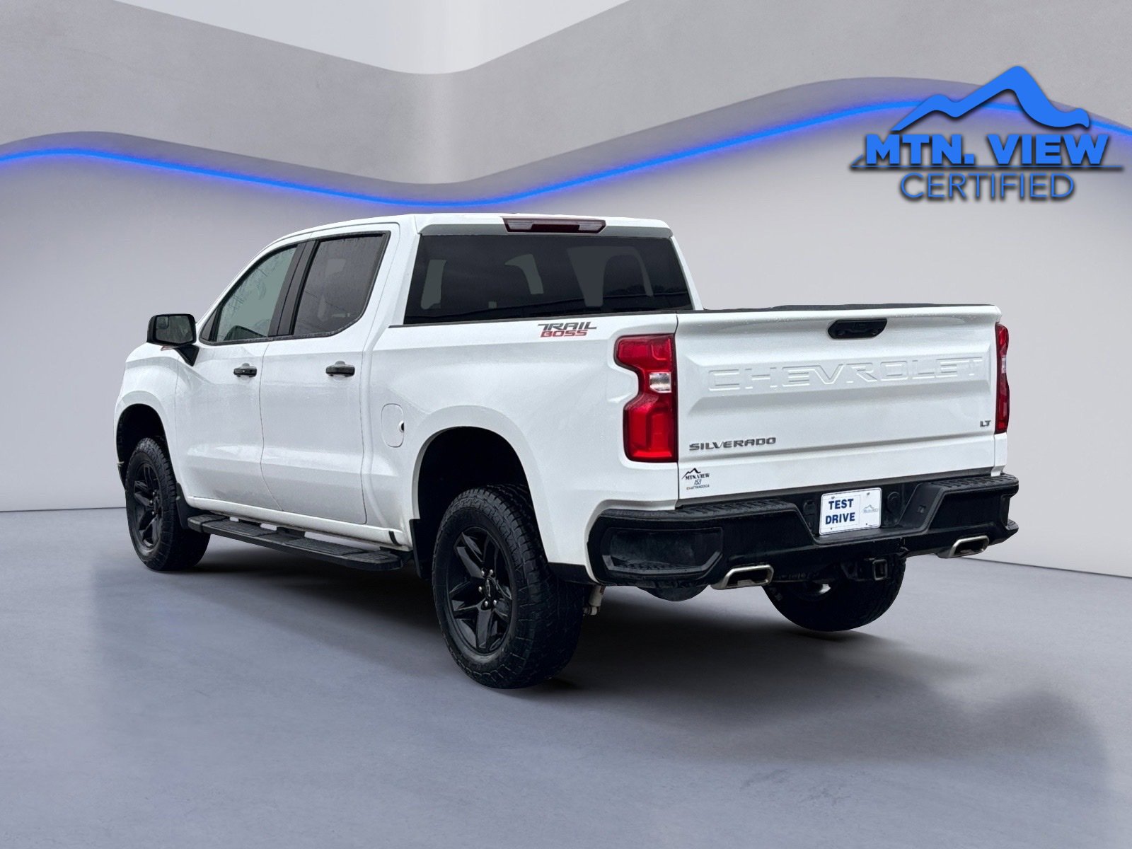 Used 2024 Chevrolet Silverado 1500 LT Trail Boss w/ Protection Package image 13
