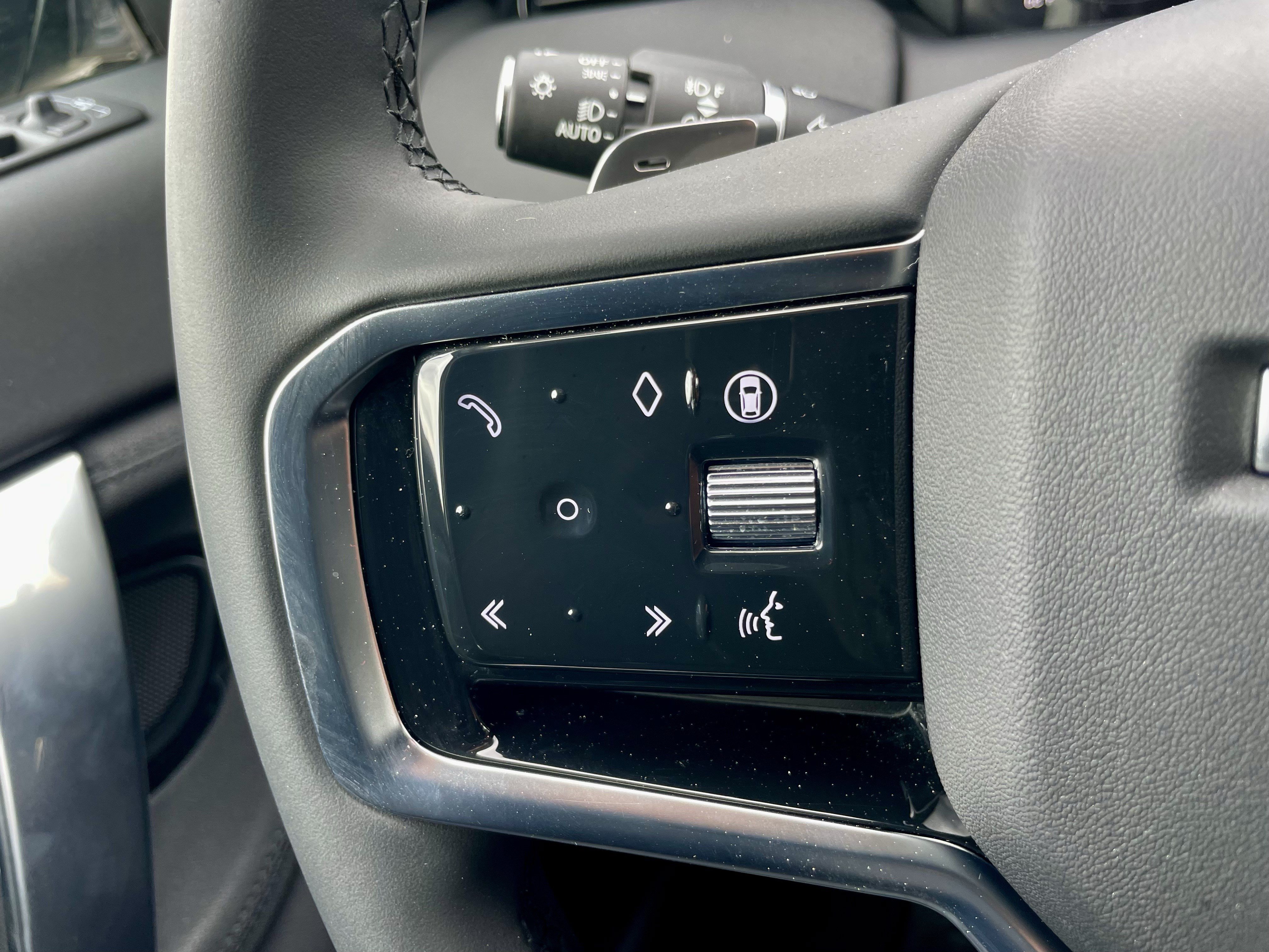 Certified 2025 Land Rover Discovery Sport S AWD/4WD image 23