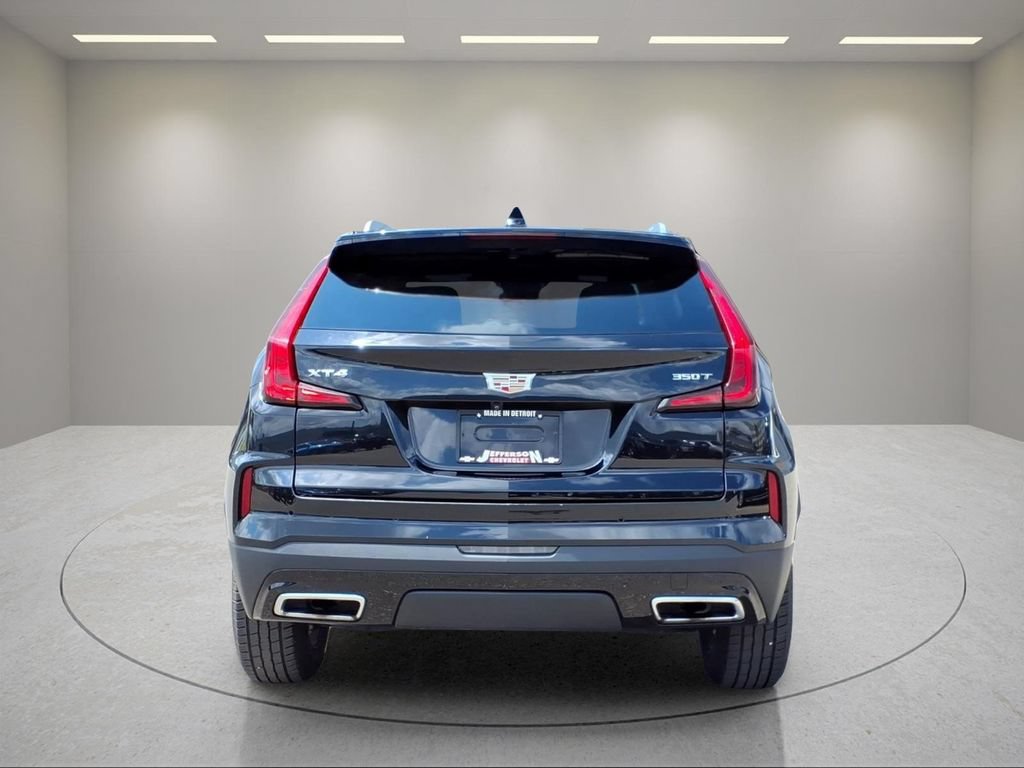 Used 2024 Cadillac XT4 Premium Luxury FWD image 5