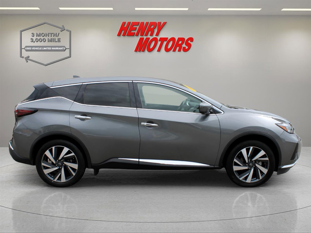 Used 2023 Nissan Murano SL w/ SL Moonroof Package image 3