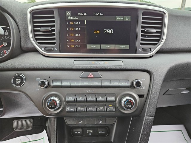 Used 2022 Kia Sportage LX w/ LX AWD Value Edition Package image 21