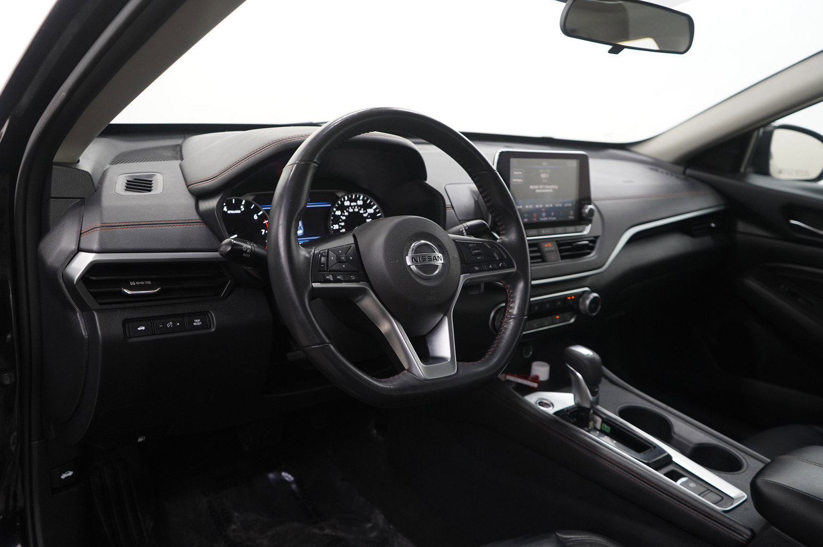 Used 2022 Nissan Altima 2.5 SR w/ Midnight Edition Package image 15