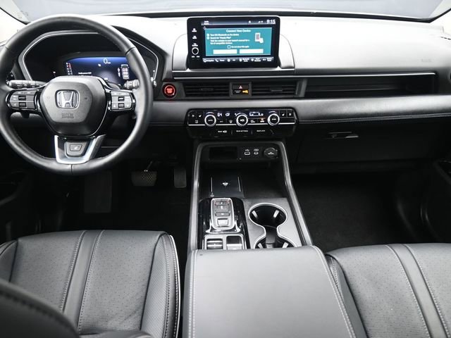 Used 2025 Honda Pilot Elite image 9