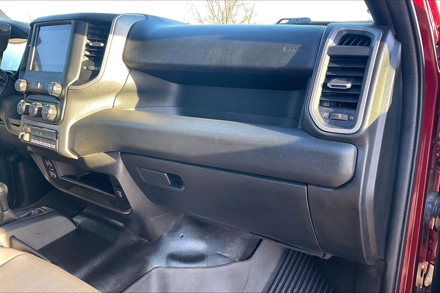 Used 2024 RAM 3500 Tradesman w/ Chrome Appearance Group image 15