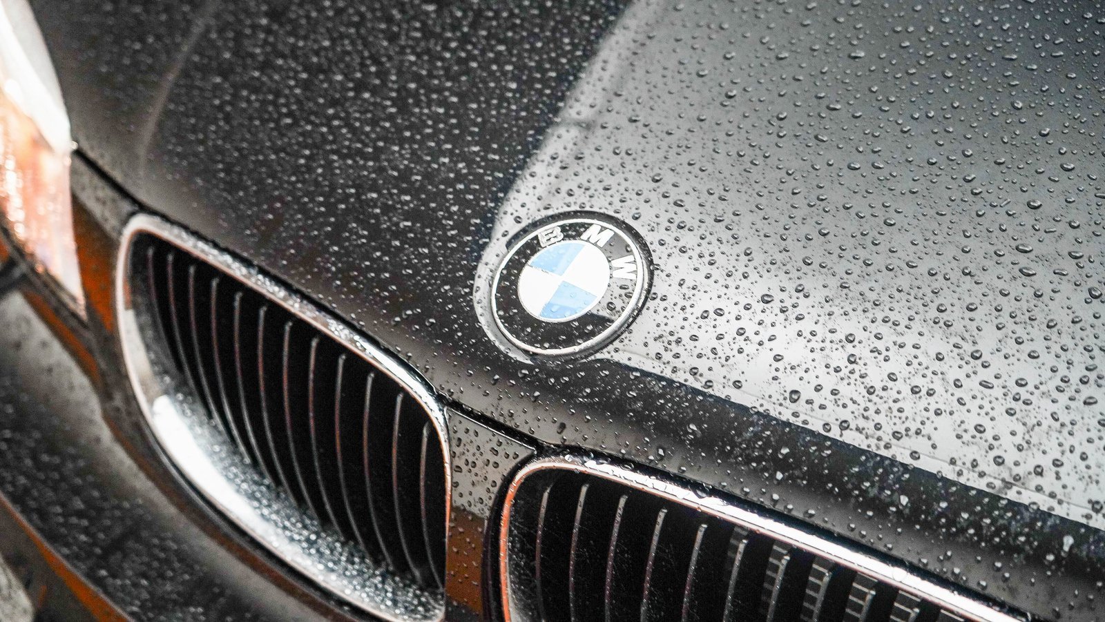 Used 2011 BMW 1 Series M image 8