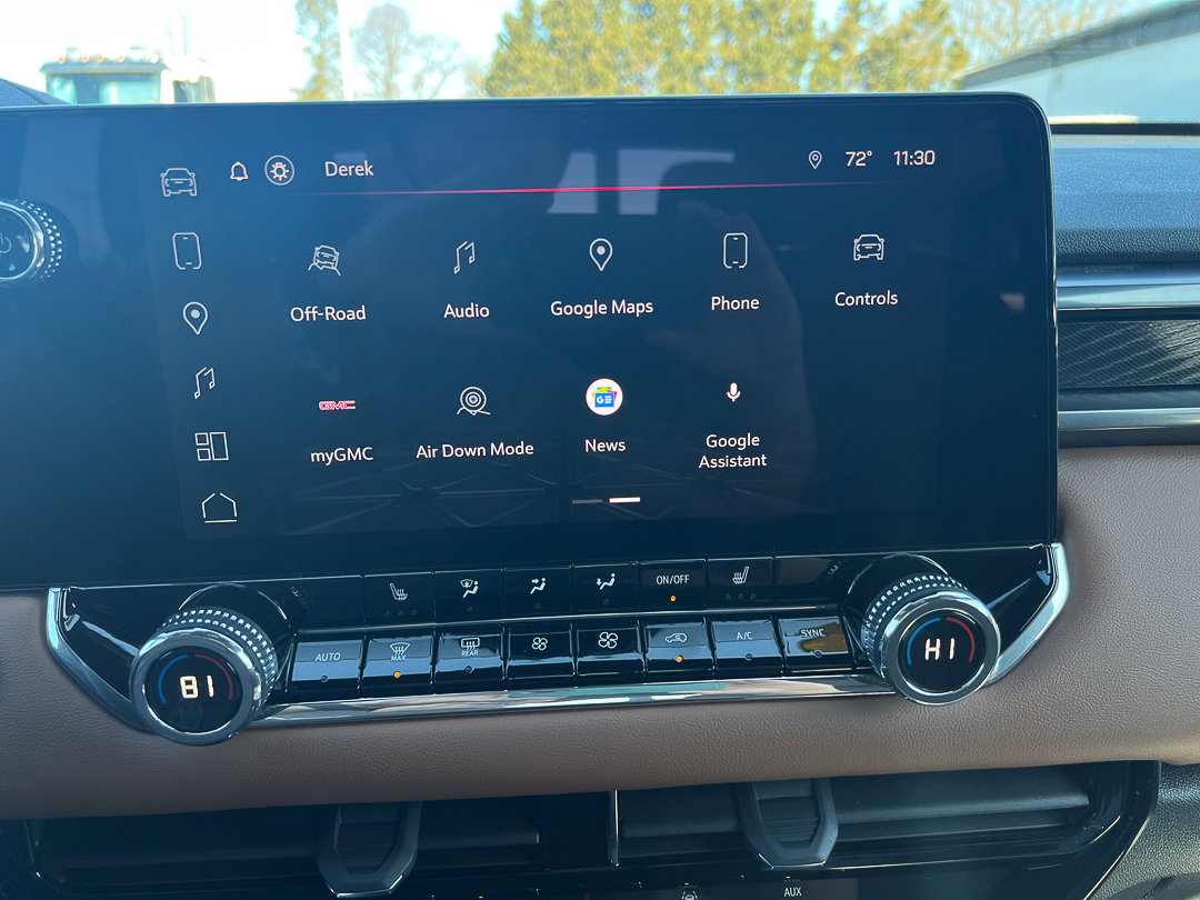 Used 2024 GMC Canyon AT4 image 22