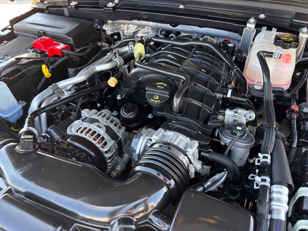 Certified 2026 Jeep Gladiator Mojave AWD/4WD image 27