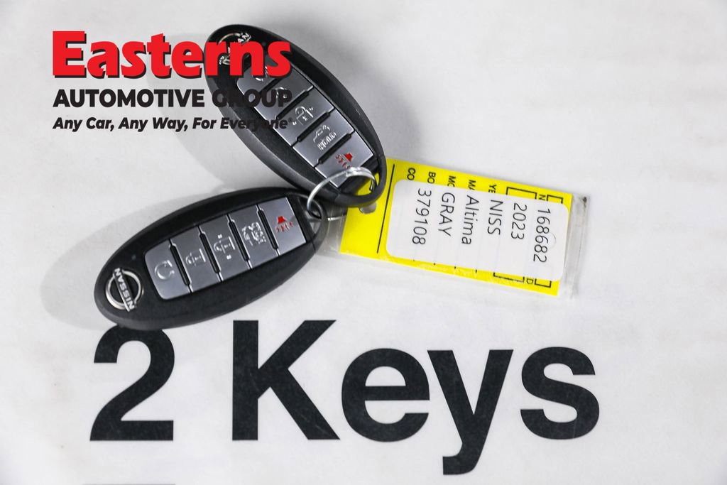 Used 2023 Nissan Altima 2.5 SR image 25