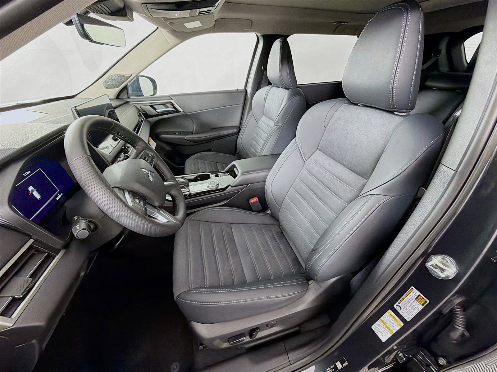 New 2026 Mitsubishi Outlander Ralliart image 11