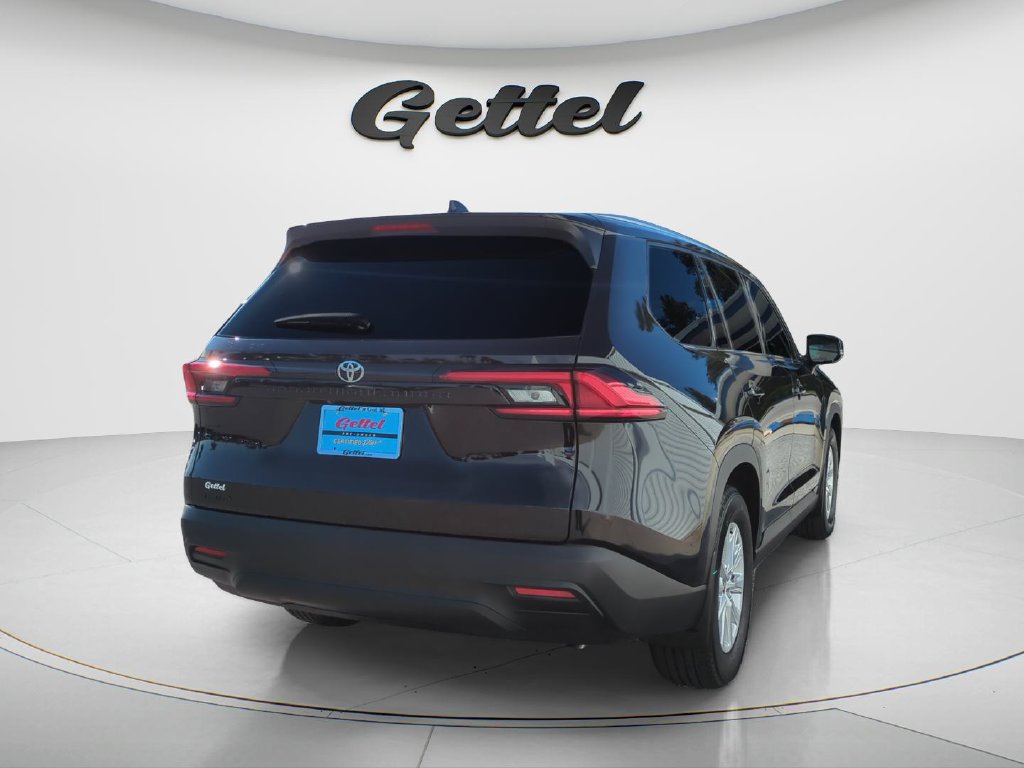 Used 2024 Toyota Grand Highlander FWD image 5