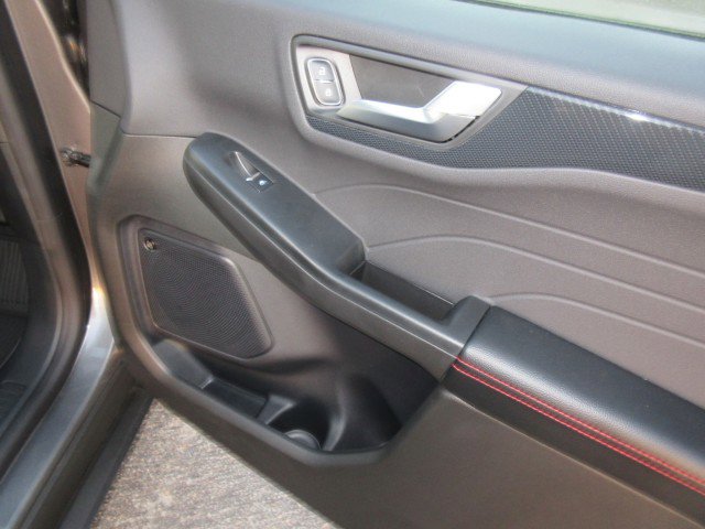 Used 2024 Ford Escape ST-Line Elite w/ Premium Technology Package image 23