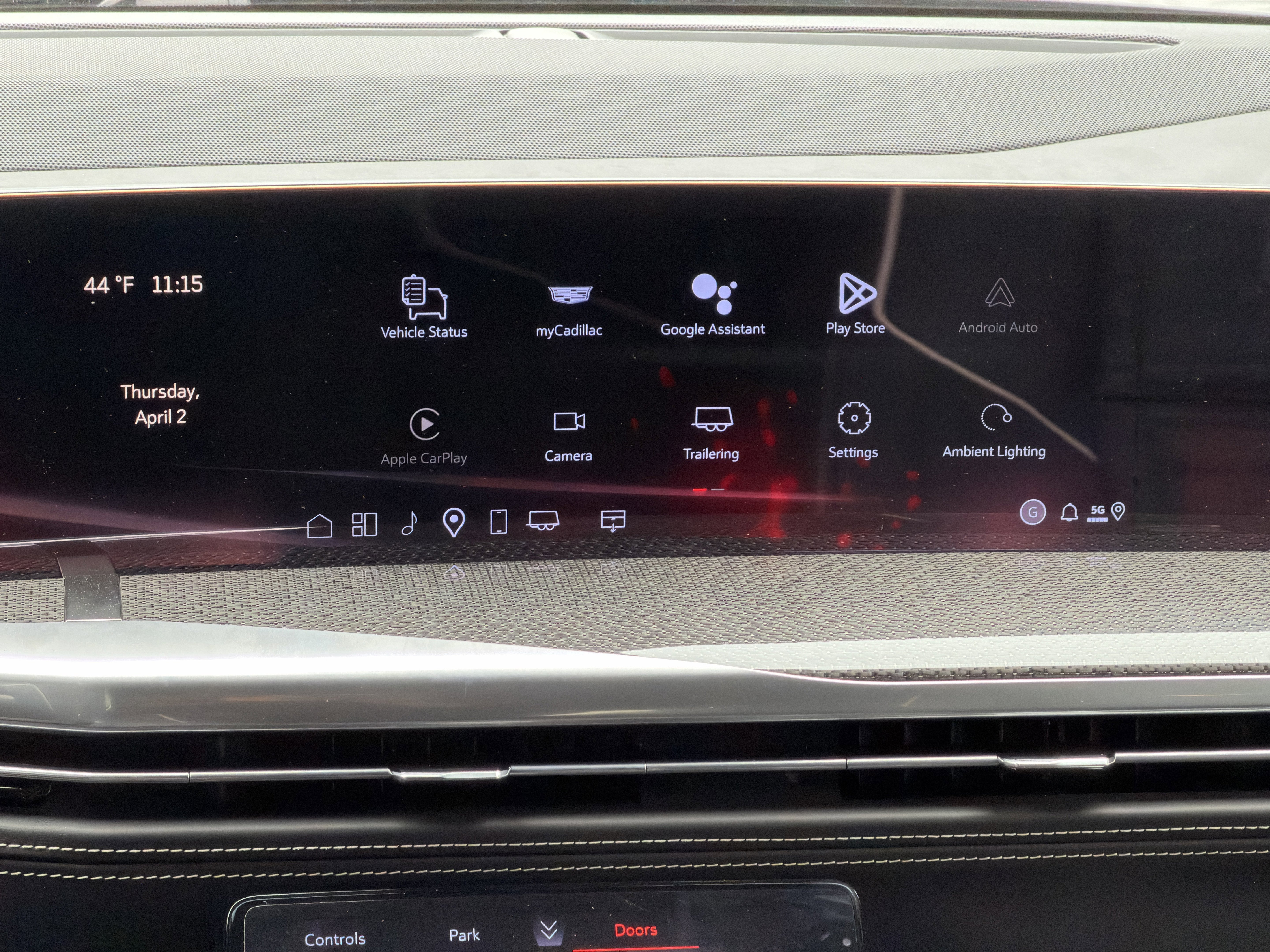 New 2026 Cadillac Escalade ESV V image 13