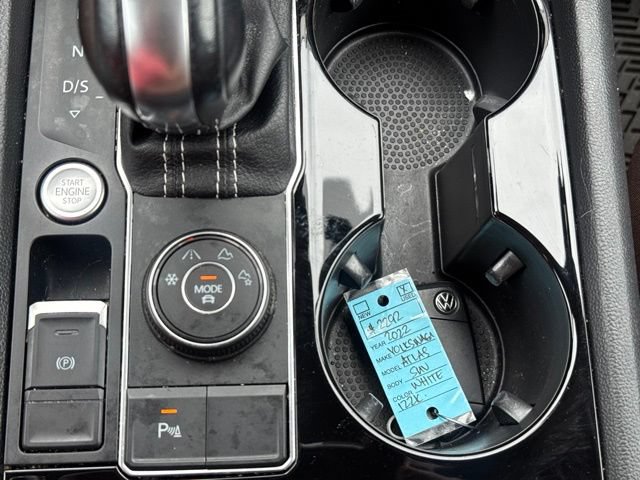 Used 2022 Volkswagen Atlas SEL AWD/4WD image 32
