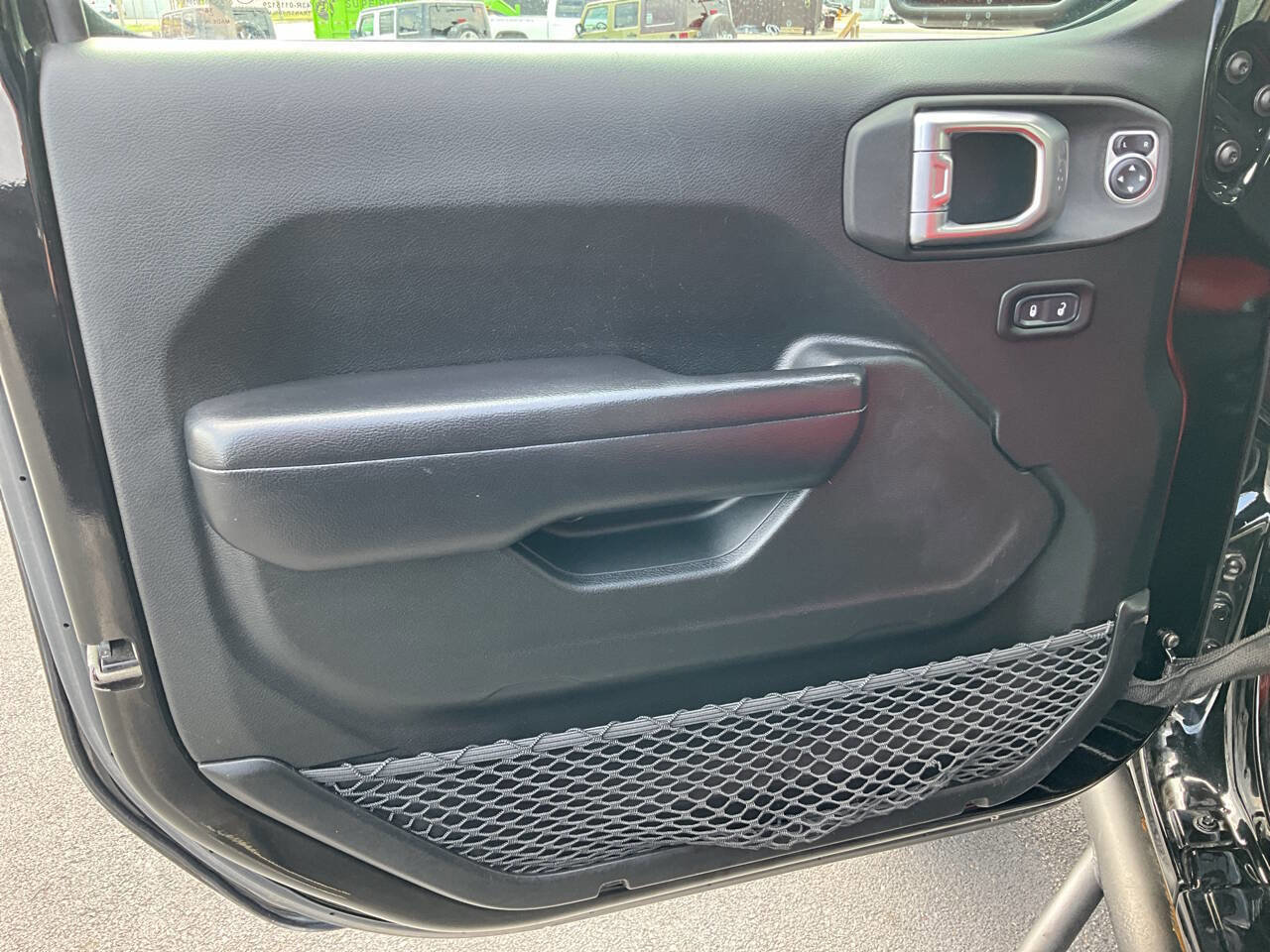 Used 2019 Jeep Wrangler Unlimited Rubicon image 32