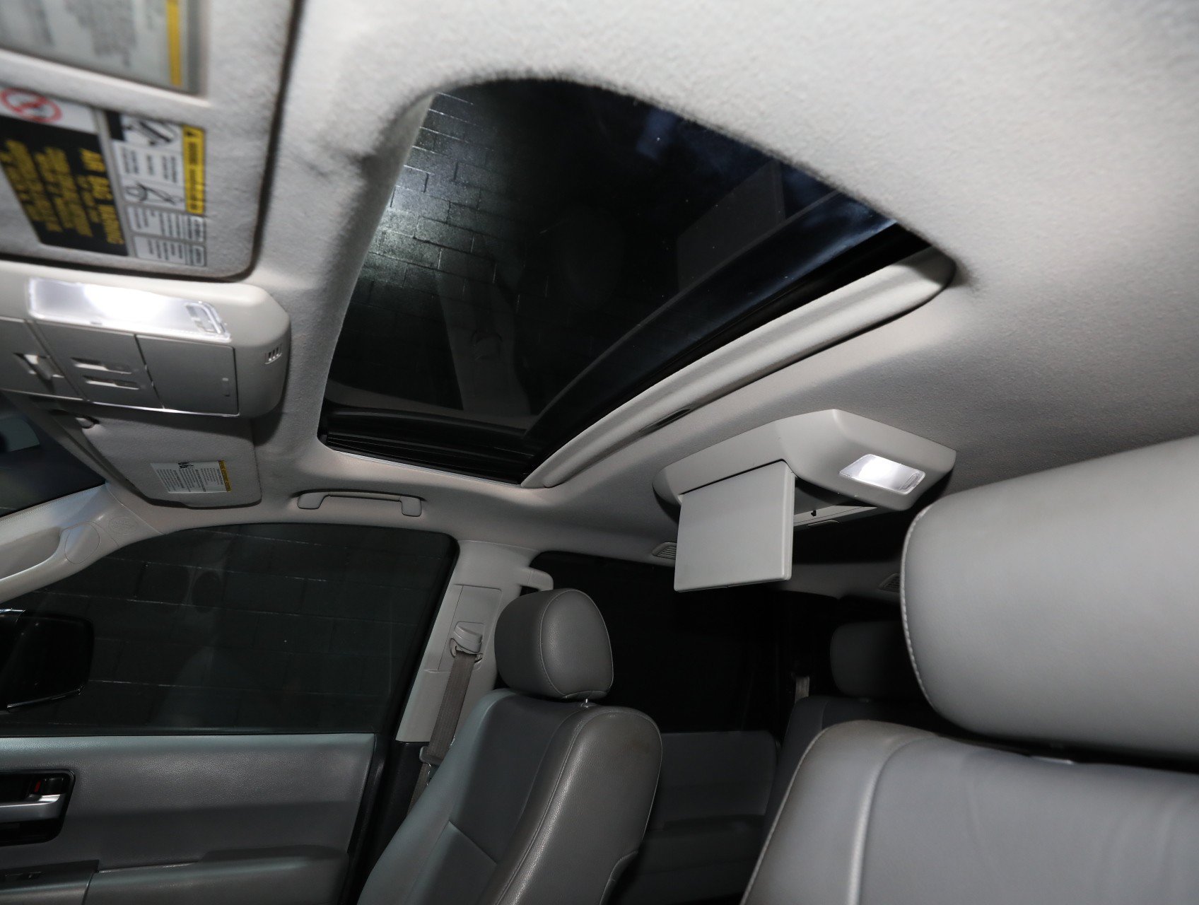 Used 2016 Toyota Sequoia Limited AWD/4WD image 58