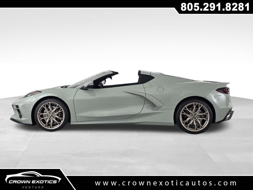 Used 2024 Chevrolet Corvette Stingray Coupe w/ Z51 Performance Package image 9