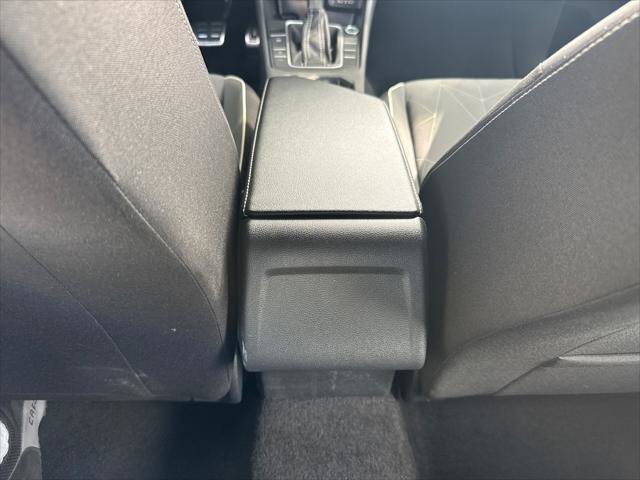 Used 2025 Volkswagen Jetta Sport image 22