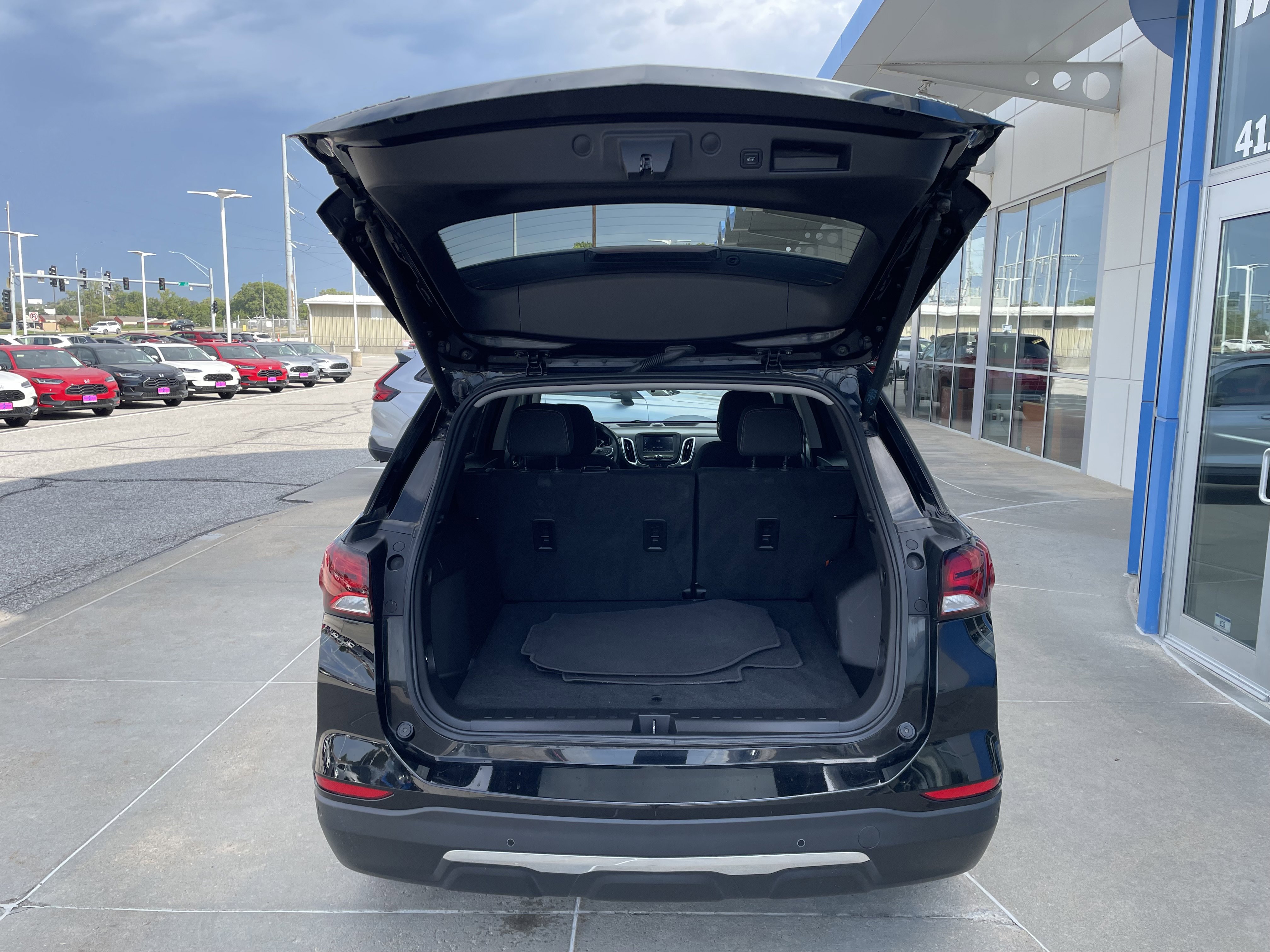 Used 2022 Chevrolet Equinox LT image 9