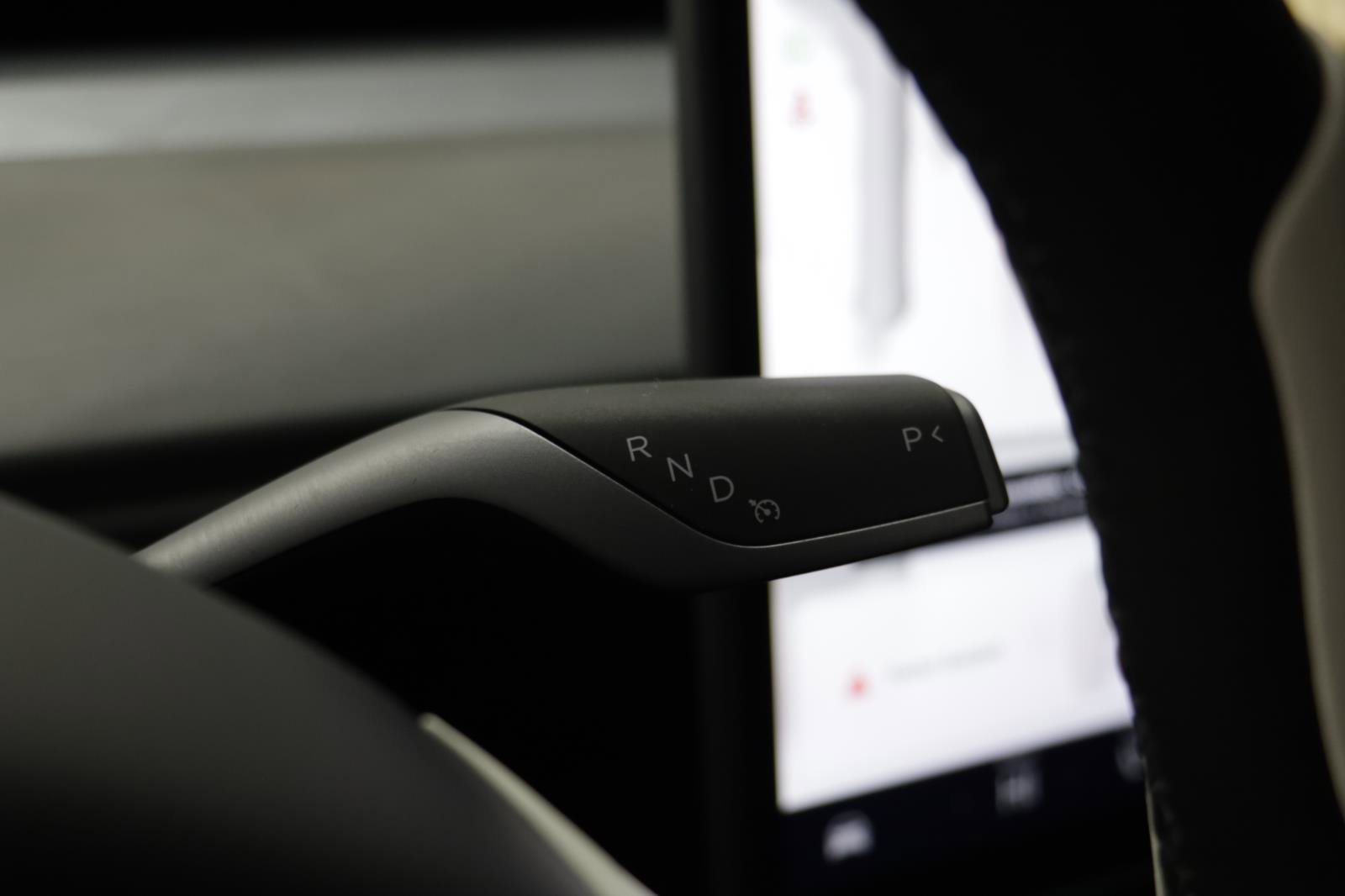 Used 2024 Tesla Model Y Long Range image 10