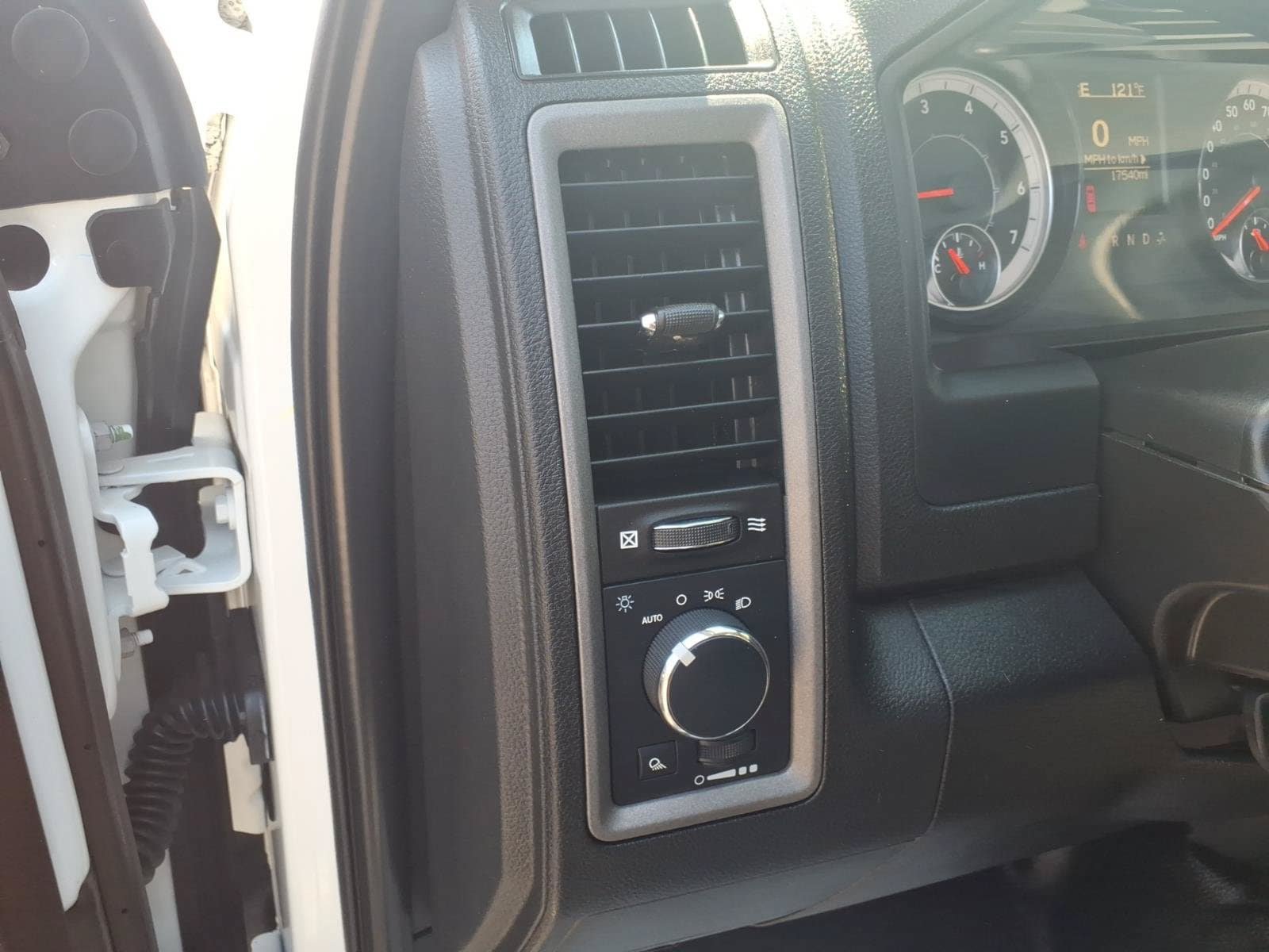 Used 2022 RAM 1500 Tradesman w/ Power & Remote Entry Group RWD image 14