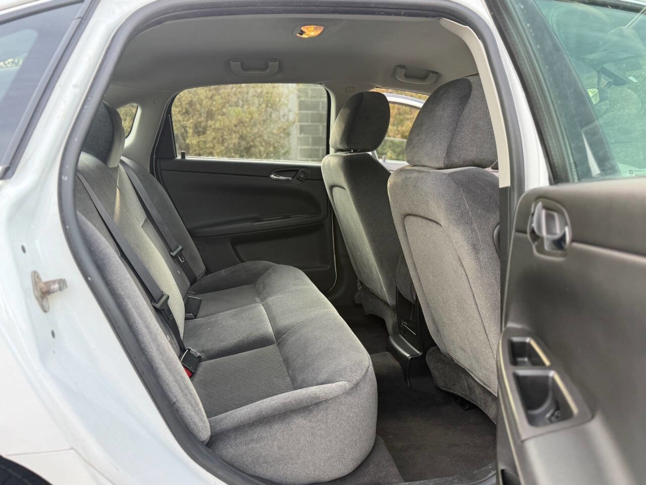 Used 2016 Chevrolet Impala Limited LS image 17