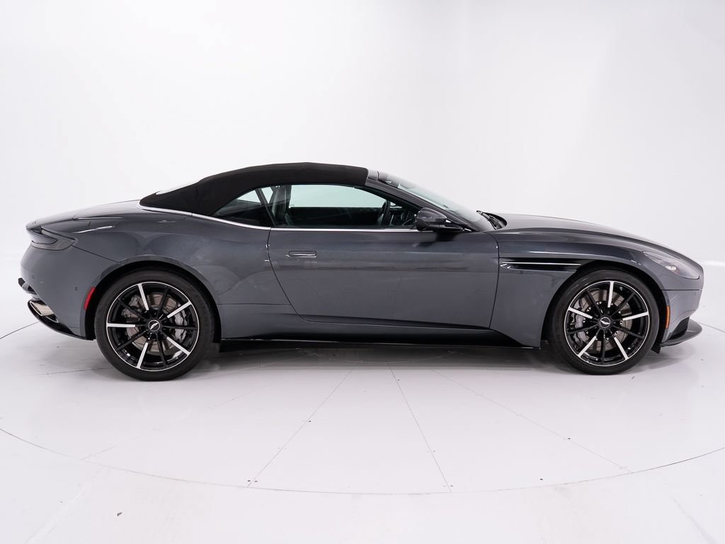 Used 2023 Aston Martin DB11 Volante RWD image 15