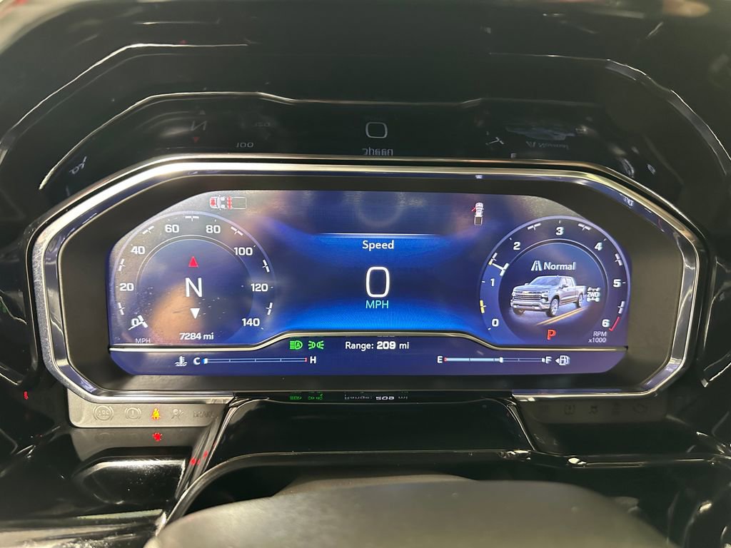 Used 2024 Chevrolet Silverado 1500 LTZ w/ LTZ Convenience Package II image 32