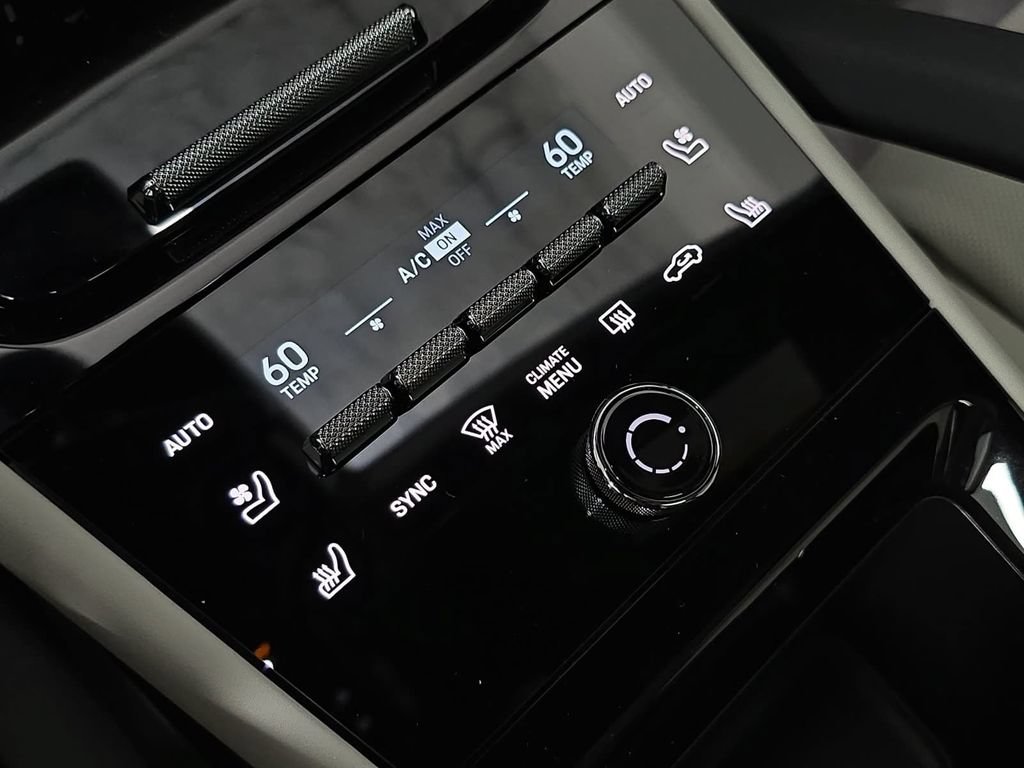 New 2026 Porsche Cayenne S AWD/4WD image 19