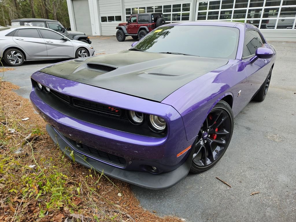 Used 2023 Dodge Challenger R/T Scat Pack w/ Plus Package image 2
