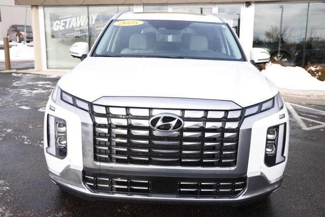 Certified 2025 Hyundai Palisade Calligraphy image 10