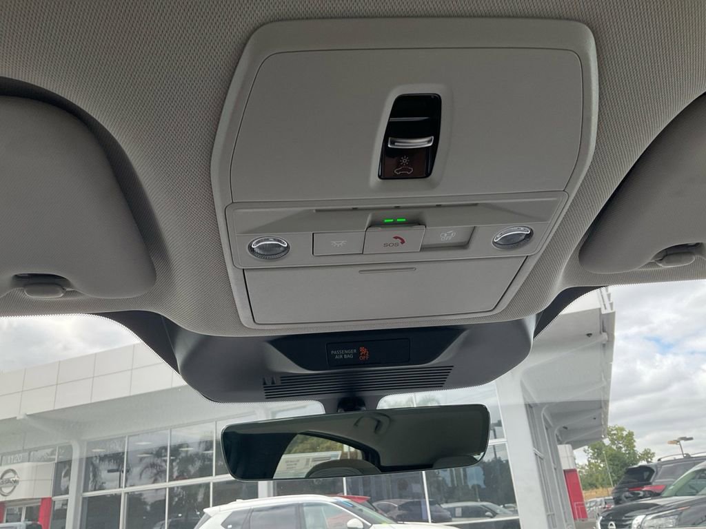 New 2026 Nissan Leaf Platinum+ image 24