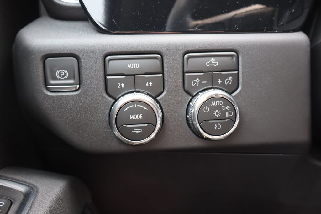 Used 2026 GMC Sierra 1500 Elevation AWD/4WD image 11