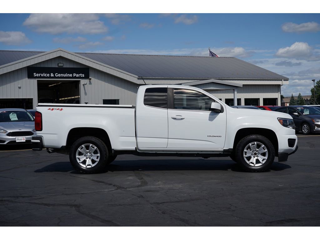 Used 2020 Chevrolet Colorado LT w/ Safety Package image 2