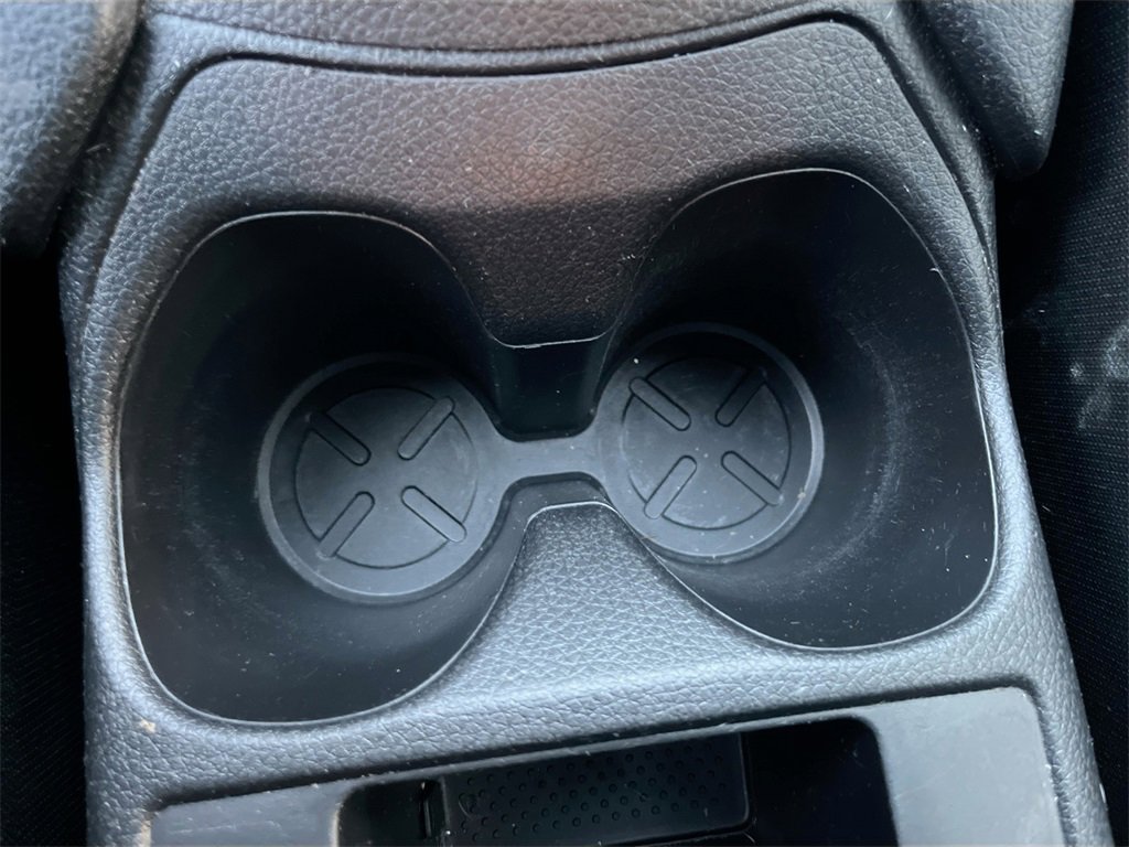 Certified 2021 Nissan Rogue Sport S image 22