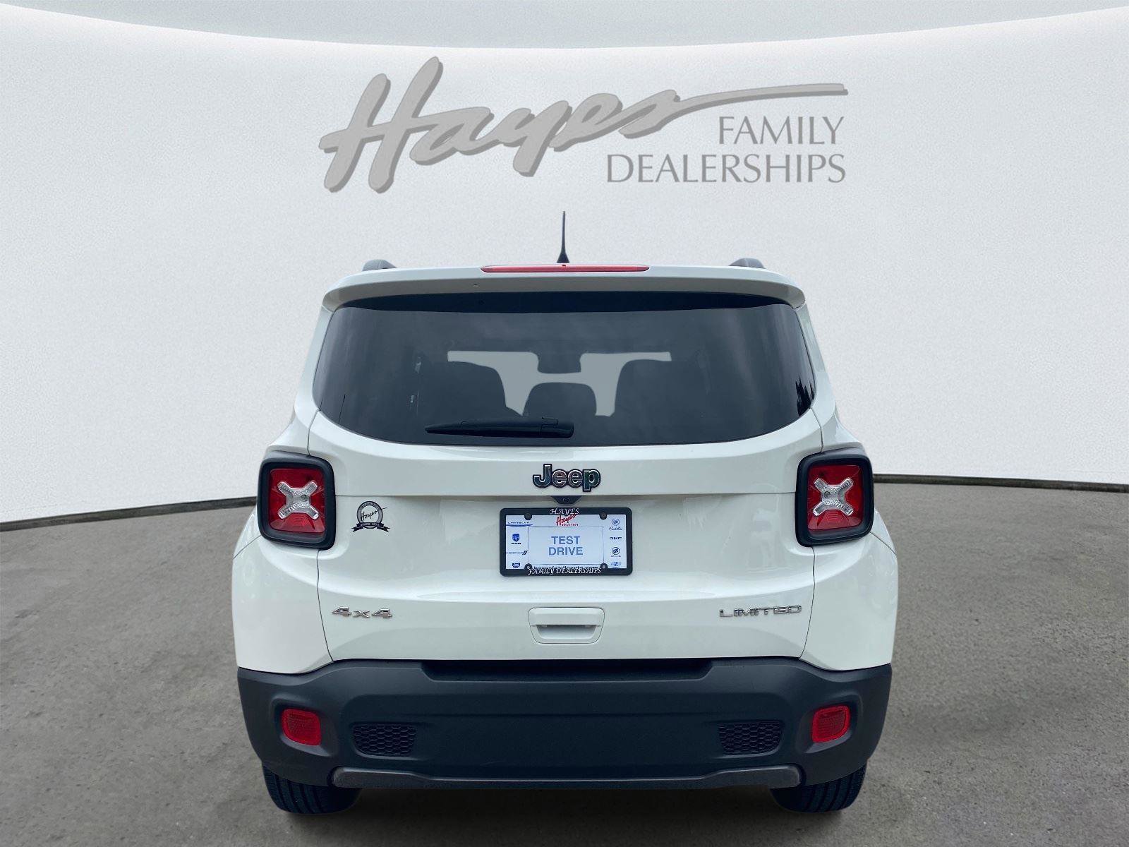 Used 2023 Jeep Renegade Limited w/ Sun/Sound Group AWD/4WD image 4