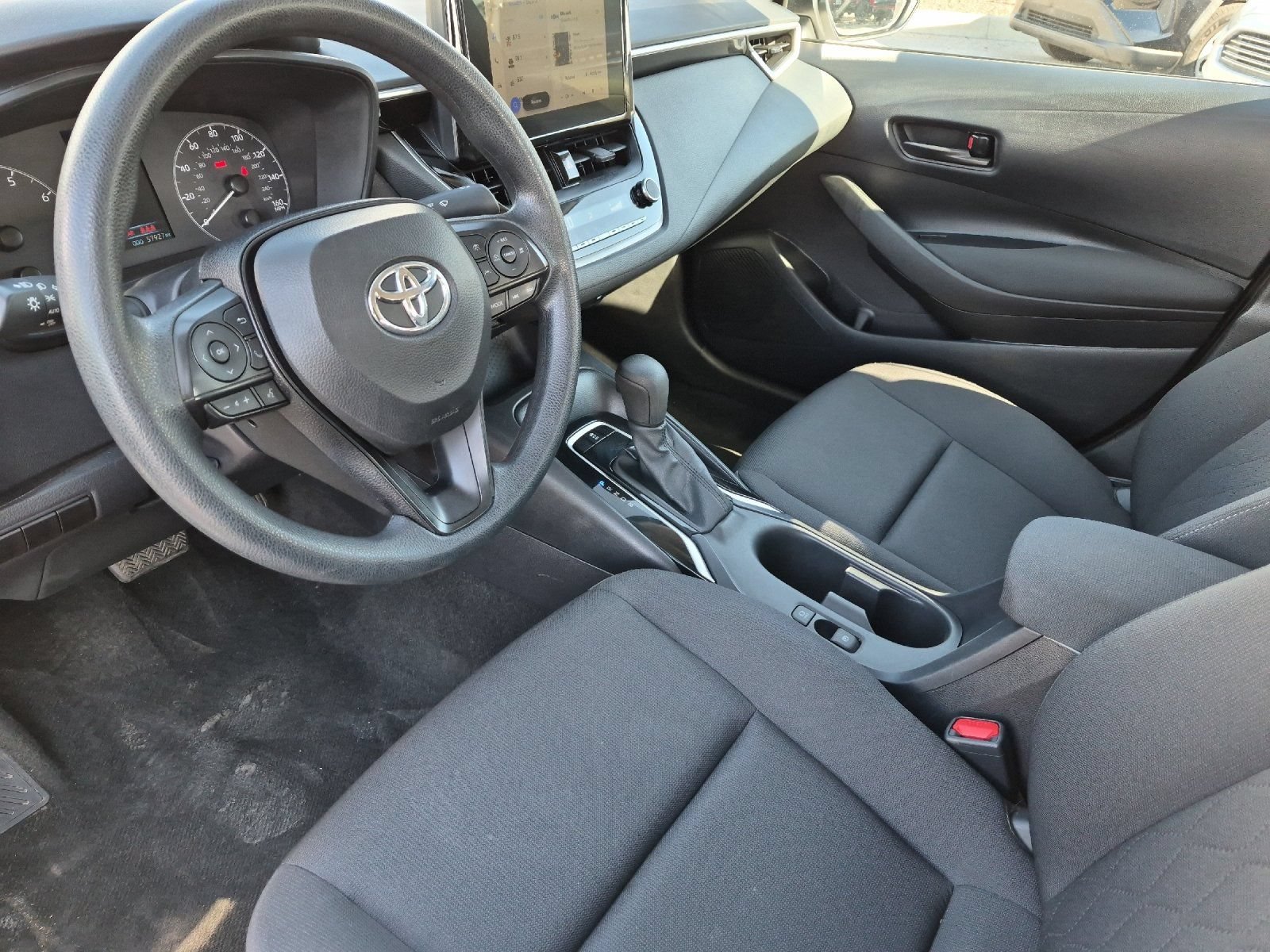 Certified 2024 Toyota Corolla LE FWD image 9