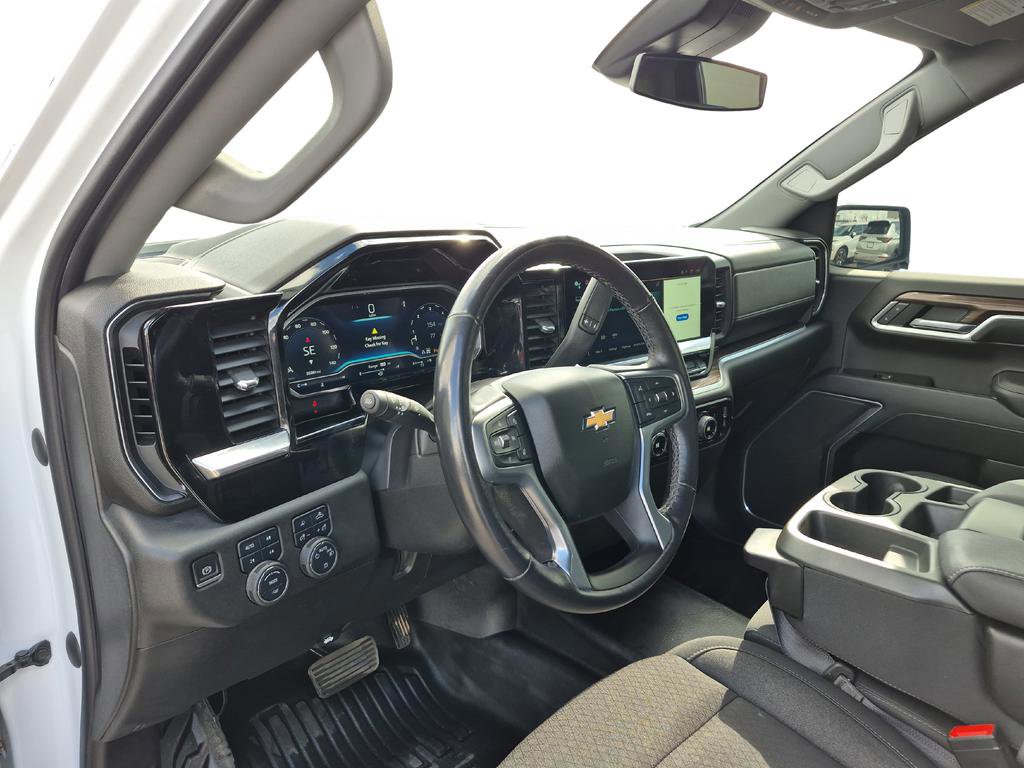 Used 2022 Chevrolet Silverado 1500 LT w/ Z71 Off-Road Package image 15