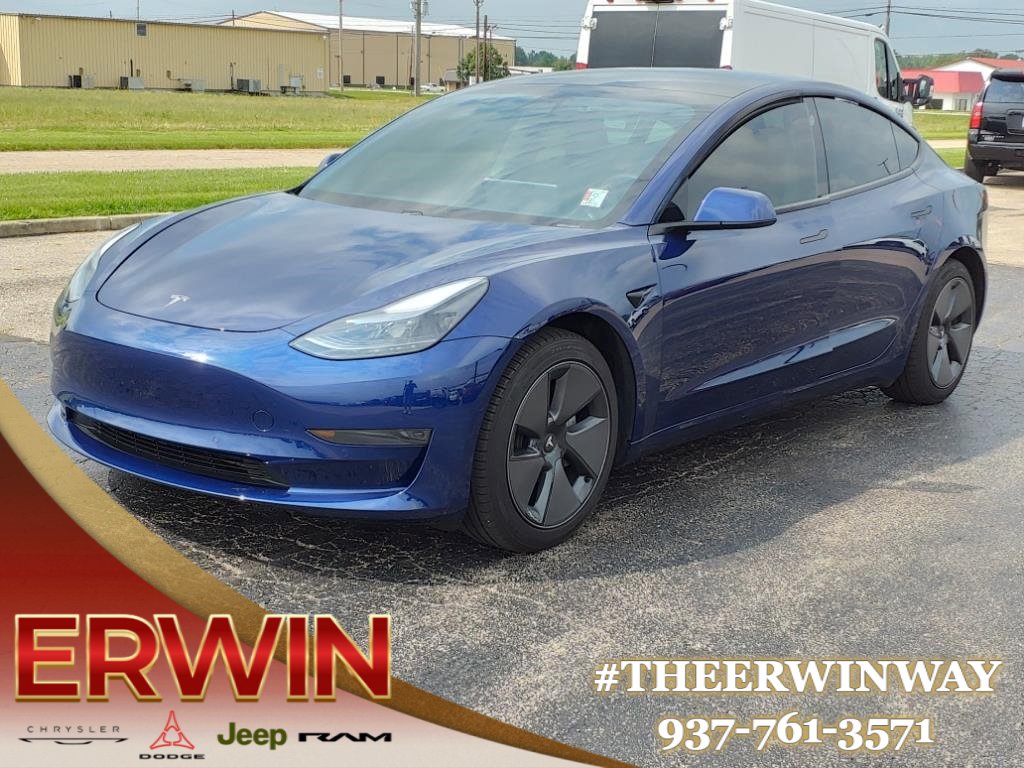 Used 2021 Tesla Model 3 Standard Range Plus image 7