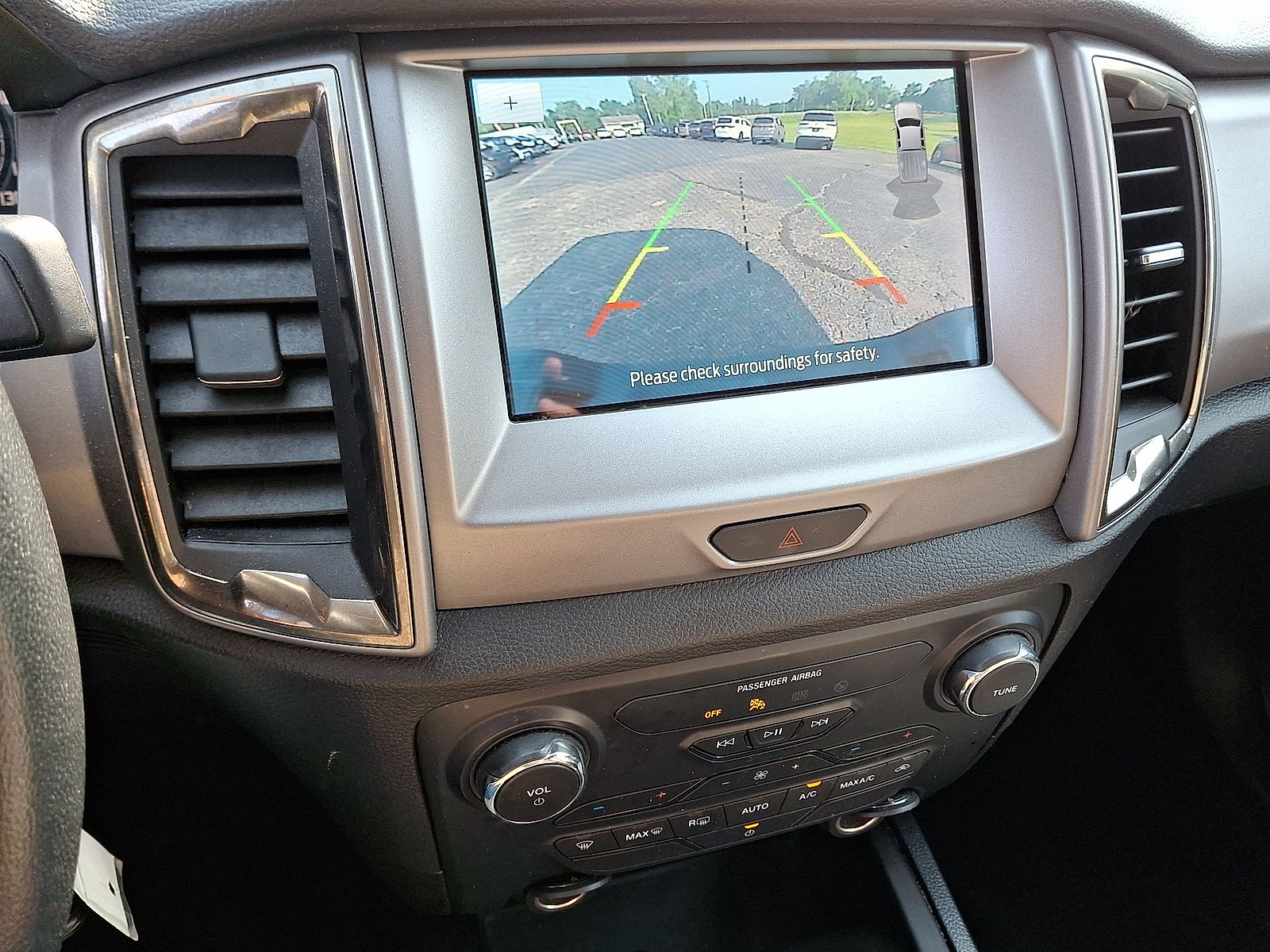 Used 2021 Ford Ranger XLT w/ Equipment Group 301A Mid AWD/4WD image 15