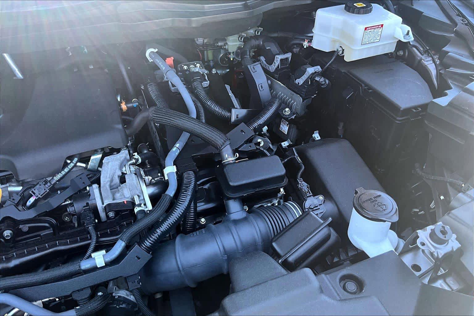 Used 2021 Toyota Sienna XLE w/ XLE Plus Package FWD image 33