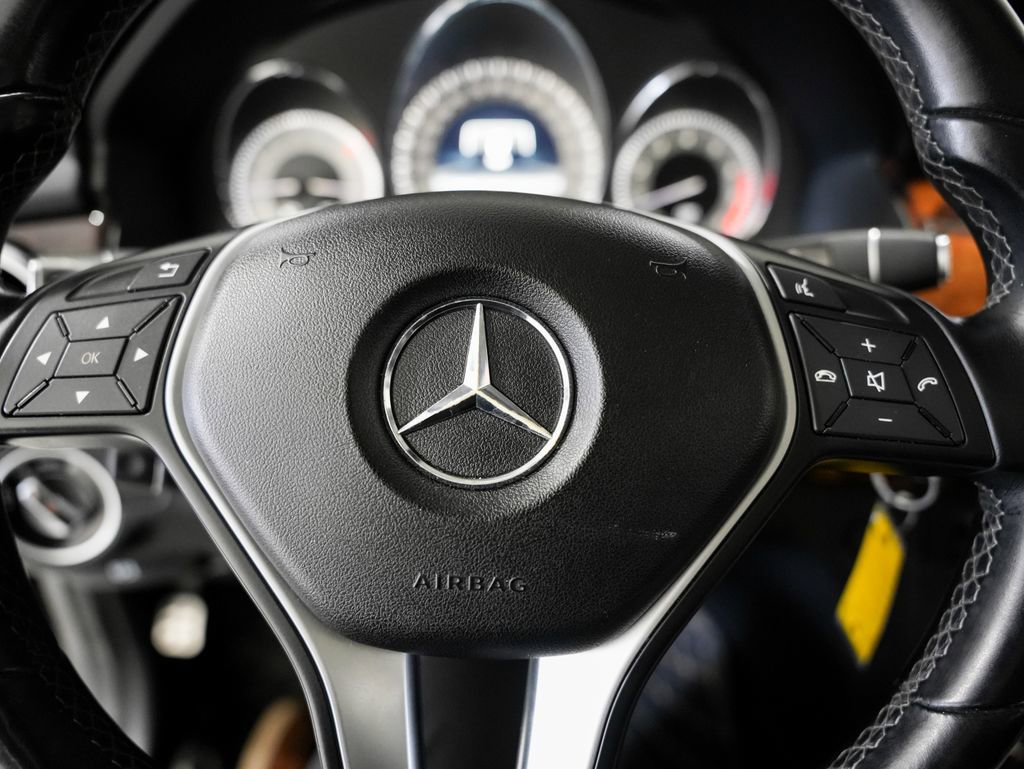 Used 2013 Mercedes-Benz GLK 350 4MATIC image 14