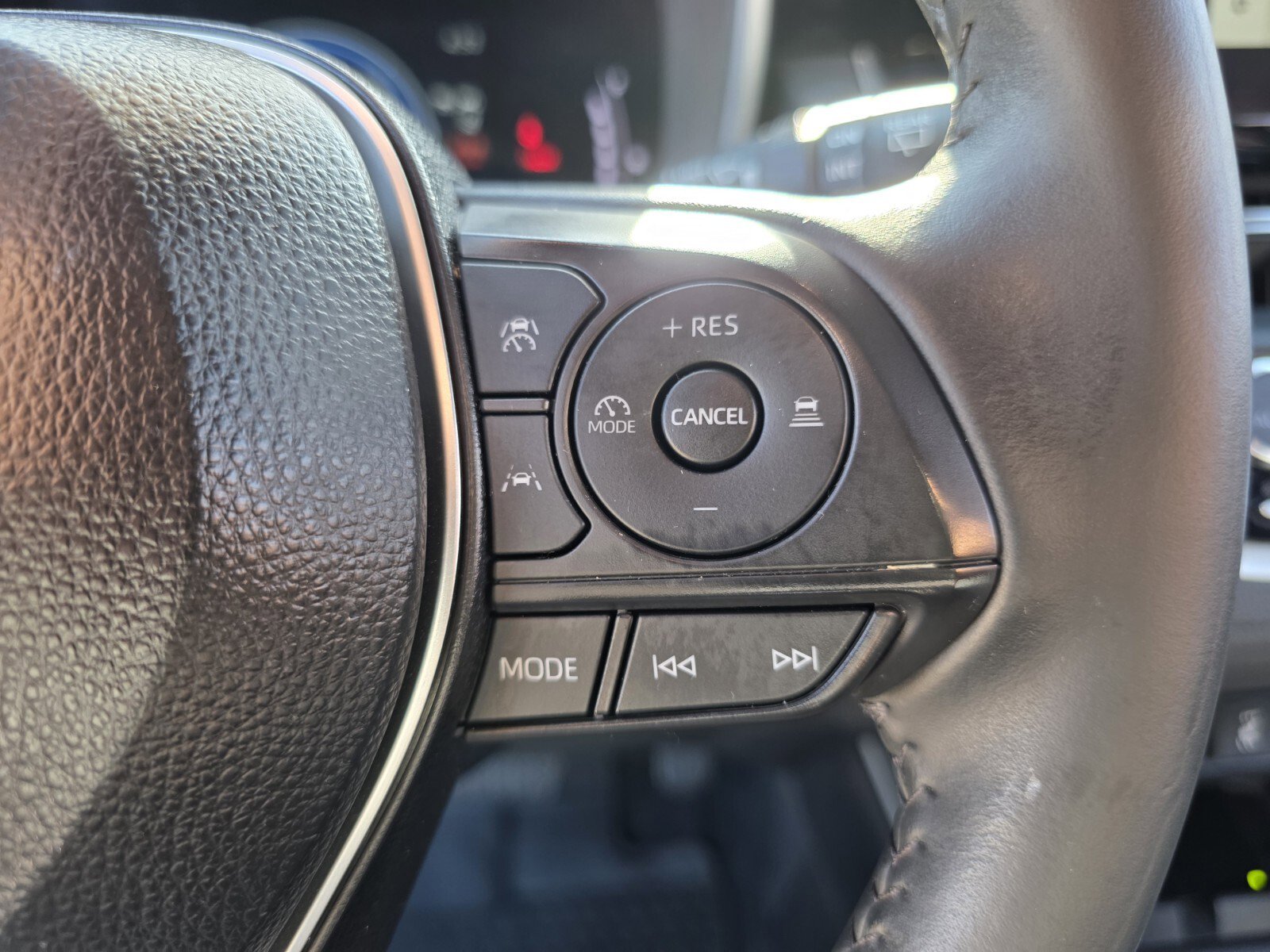 Used 2024 Toyota Corolla Cross S w/ Convenience Package AWD/4WD image 24