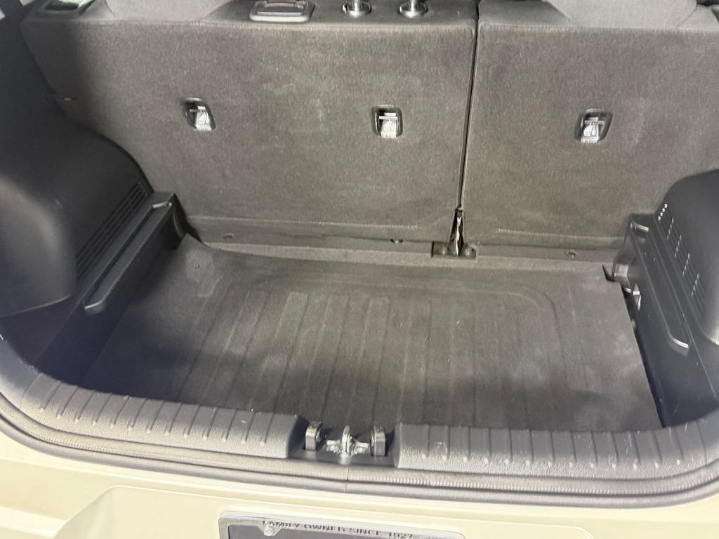 Used 2025 Kia Soul LX FWD image 30